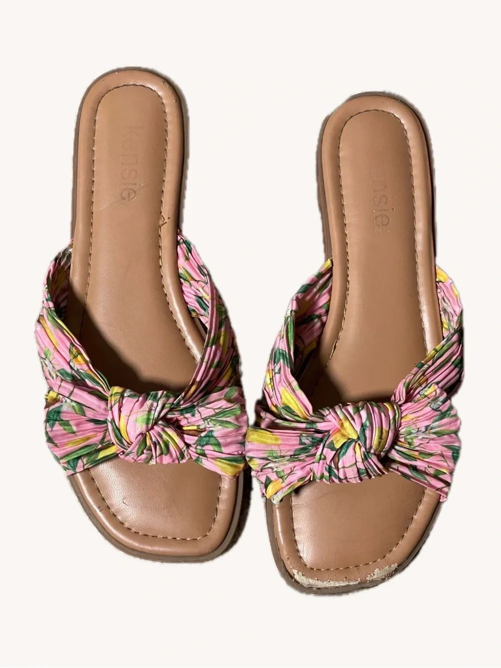 Kensie Women's Pink Floral Knot Slide Square Toed Sandals (Size: 9/9.5)